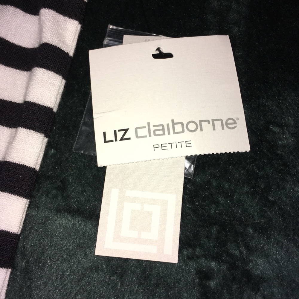 Two shirt bundle - Picture 4 of 8